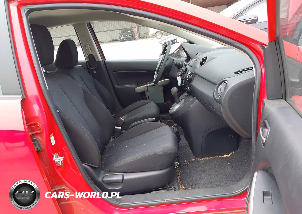 2011 Mazda Mazda2 Sport VIN:JM1DE1HY8B0104029 - 5