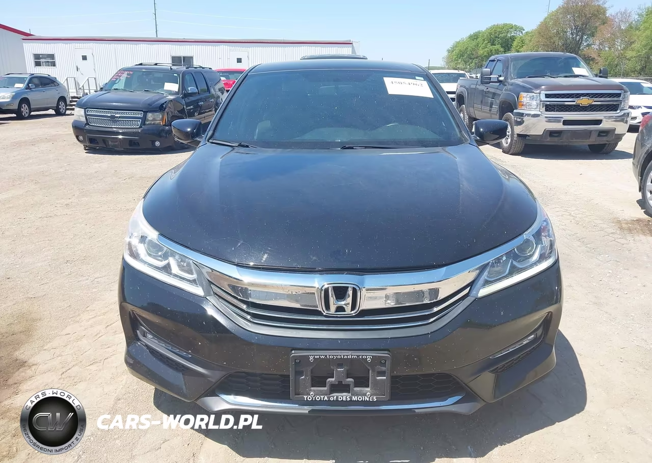 2016 Honda Accord Sport VIN:1HGCR2F56GA137693 - 12
