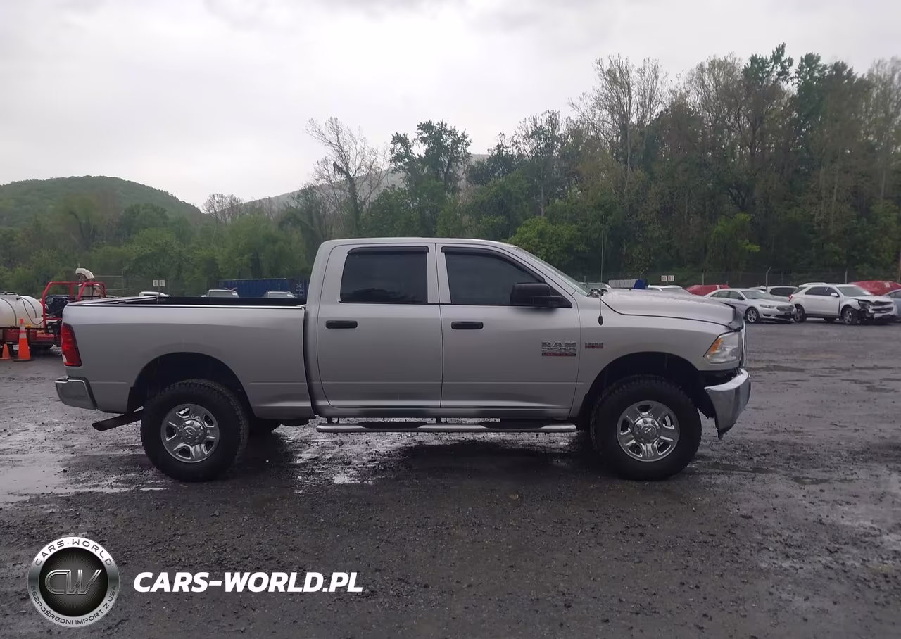 2016 Ram 2500 Tradesman VIN:3C6UR5CJ2GG291932 - 13