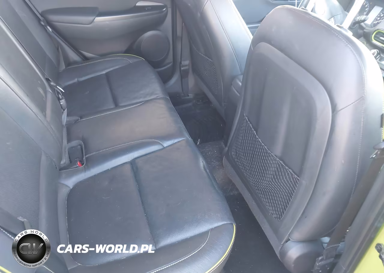 2019 Hyundai Kona Ultimate VIN:KM8K5CA51KU389812 - 8