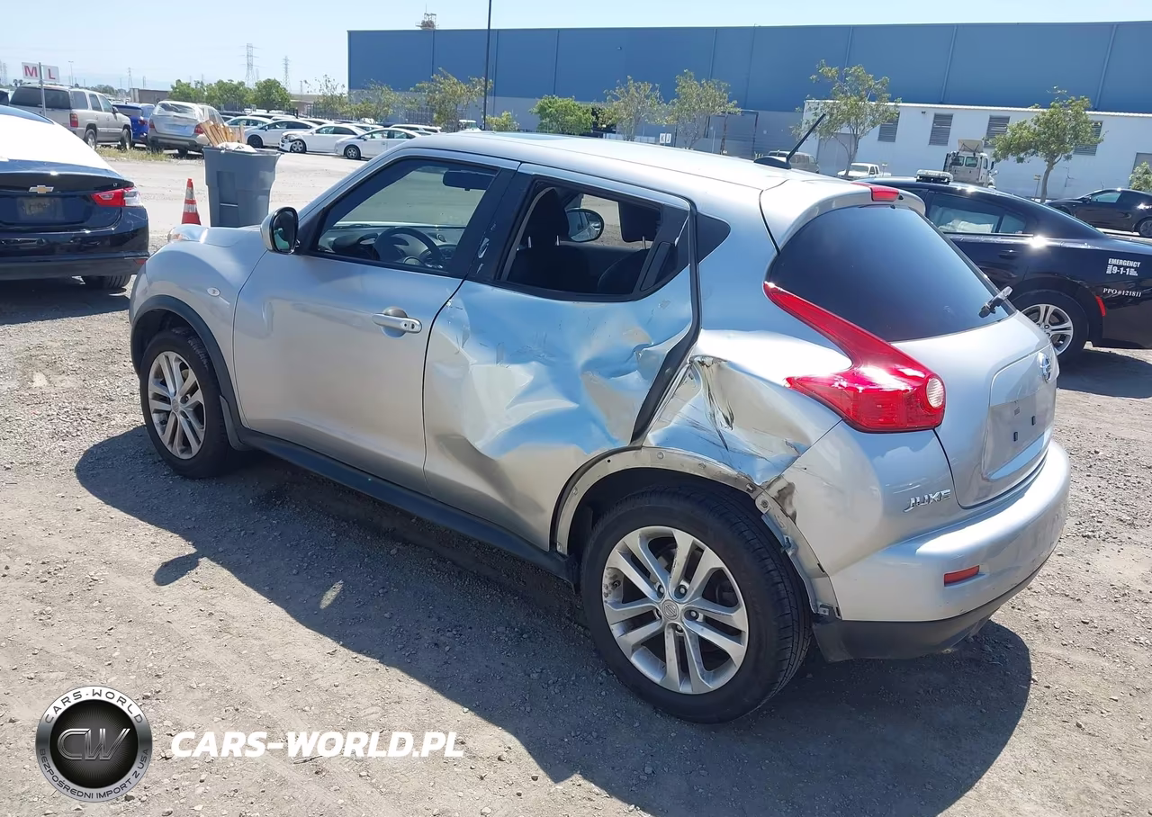 2011 Nissan Juke Sl VIN:JN8AF5MV5BT015511 - 3