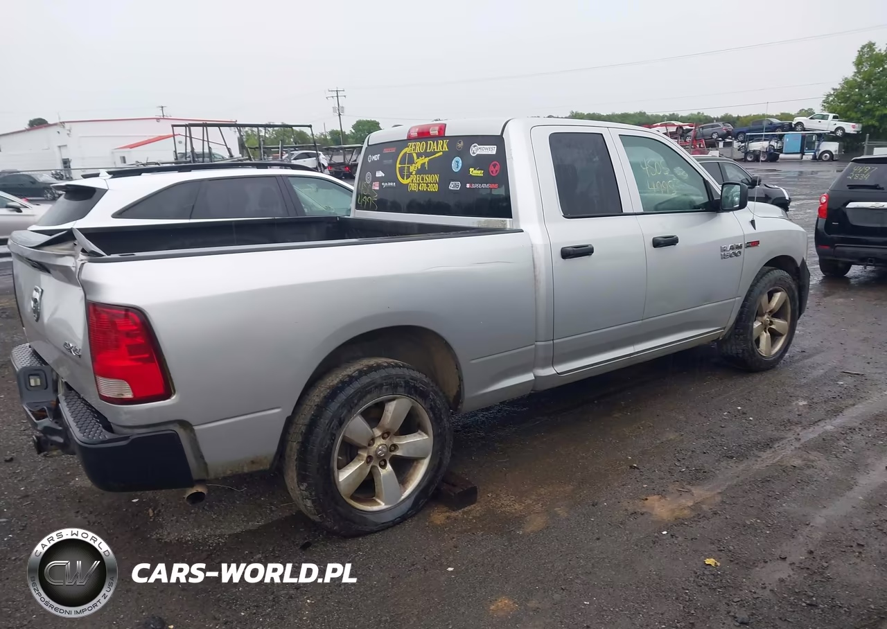 2015 Ram 1500 Tradesman VIN:1C6RR7FM8FS618820 - 4