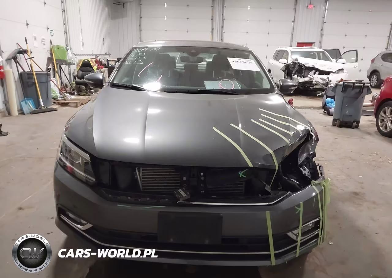 2018 Volkswagen Passat 2.0T Sel Premium VIN:1VWCA7A37JC009626 - 13