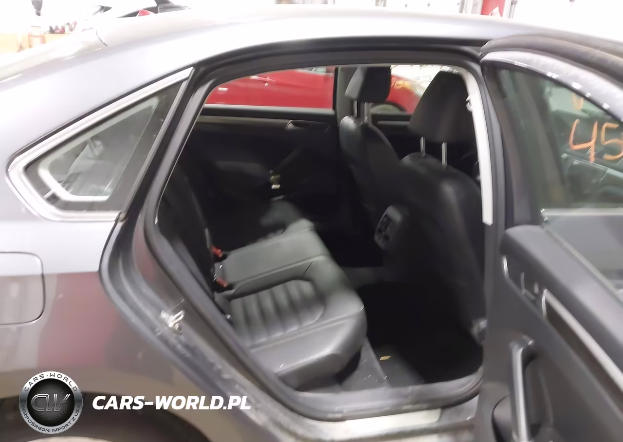 2018 Volkswagen Passat 2.0T Sel Premium VIN:1VWCA7A37JC009626 - 8
