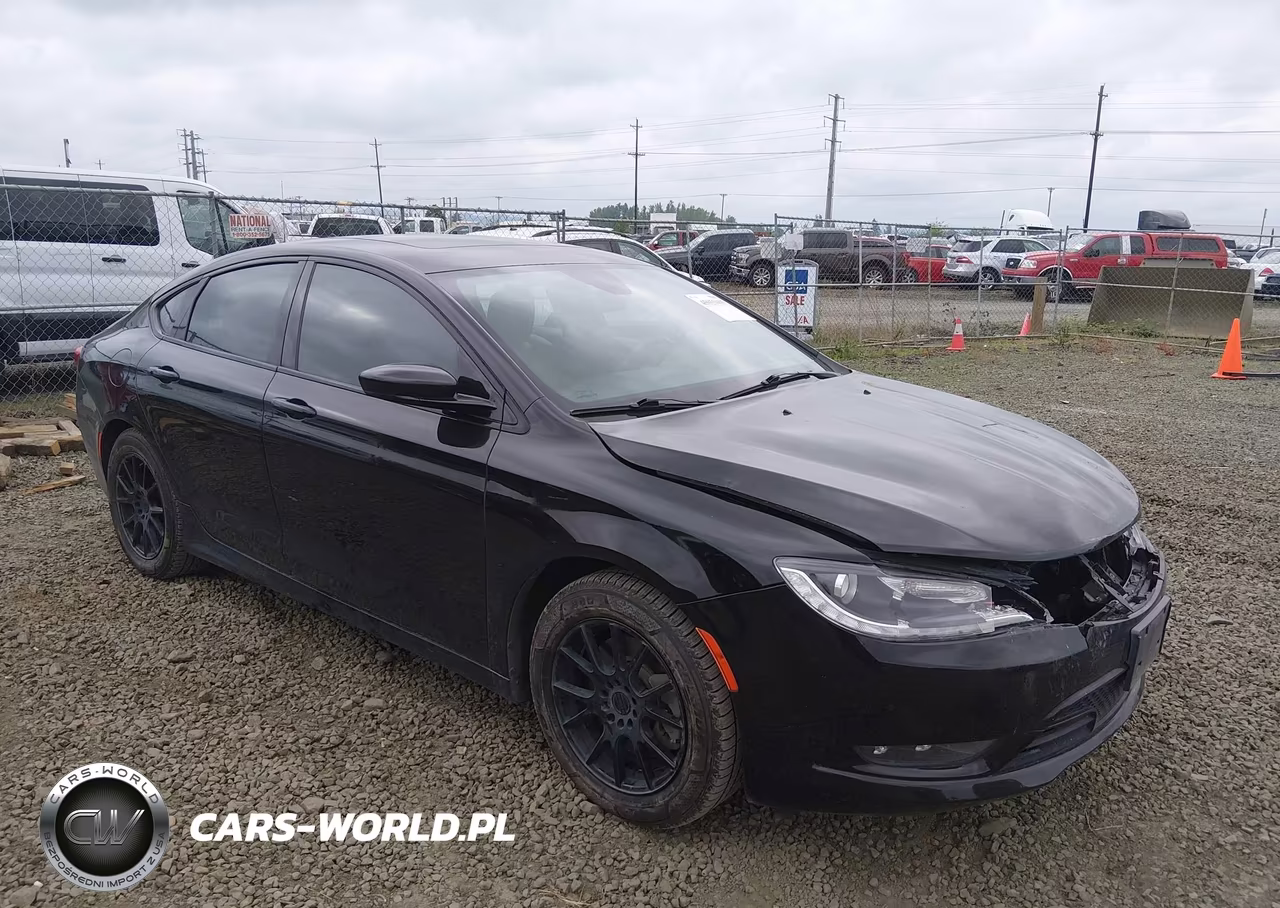 2015 Chrysler 200 S – zdjęcie 1 z 13