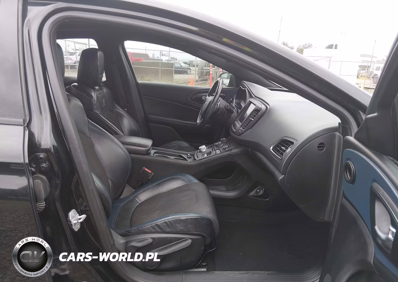 2015 Chrysler 200 S VIN:1C3CCCDG0FN540719 - 5