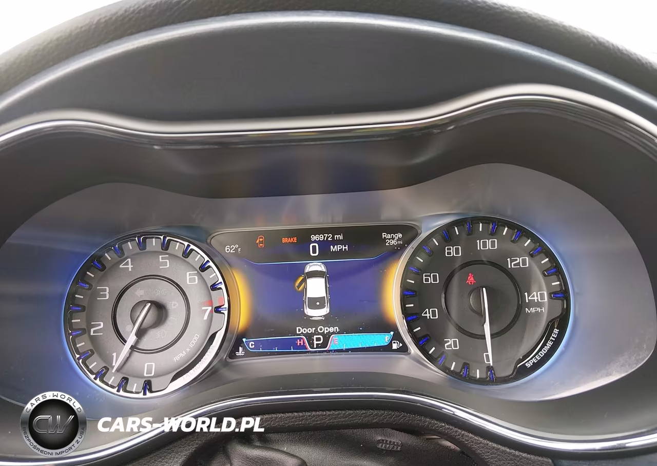 2015 Chrysler 200 S VIN:1C3CCCDG0FN540719 - 7