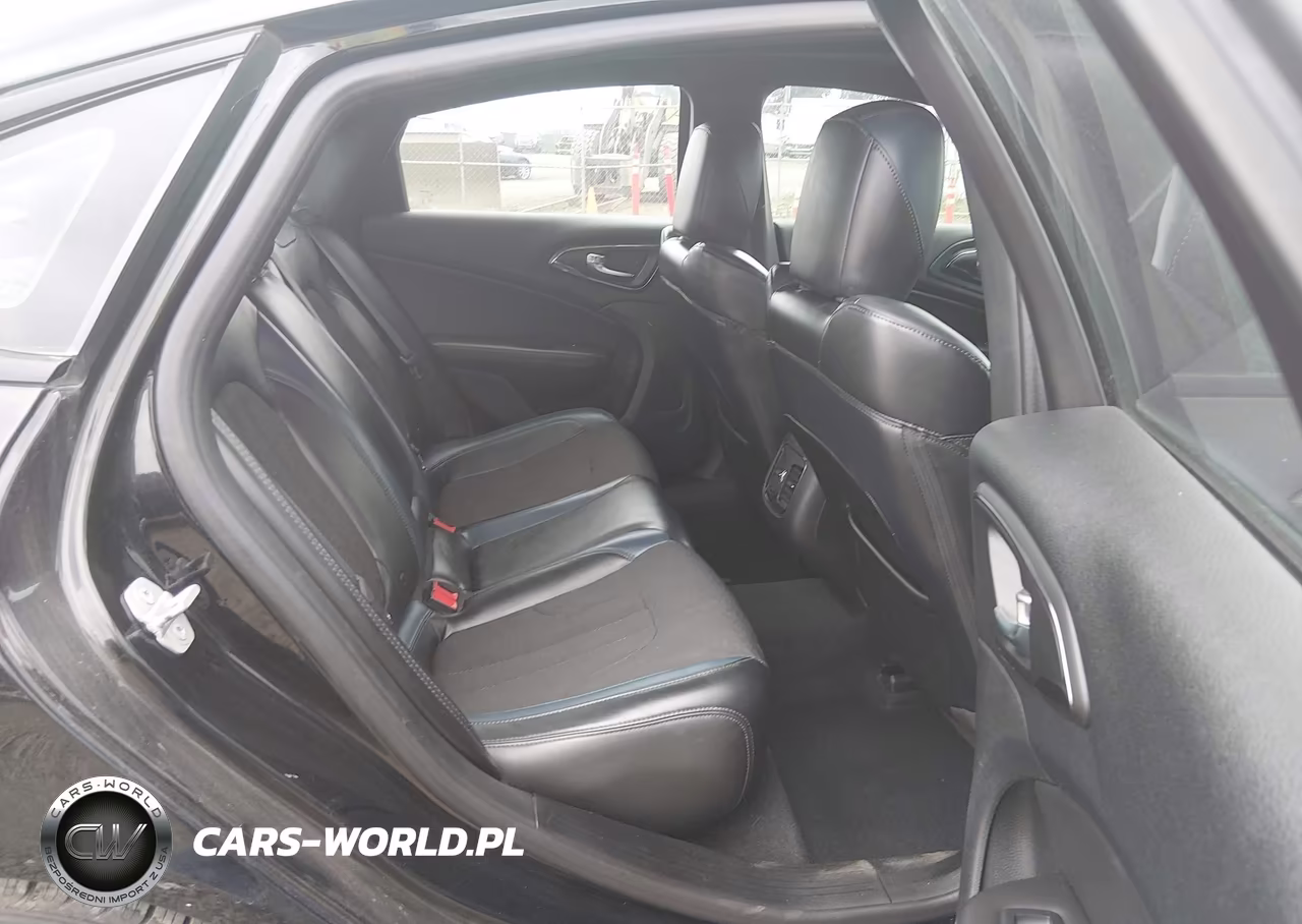 2015 Chrysler 200 S VIN:1C3CCCDG0FN540719 - 8