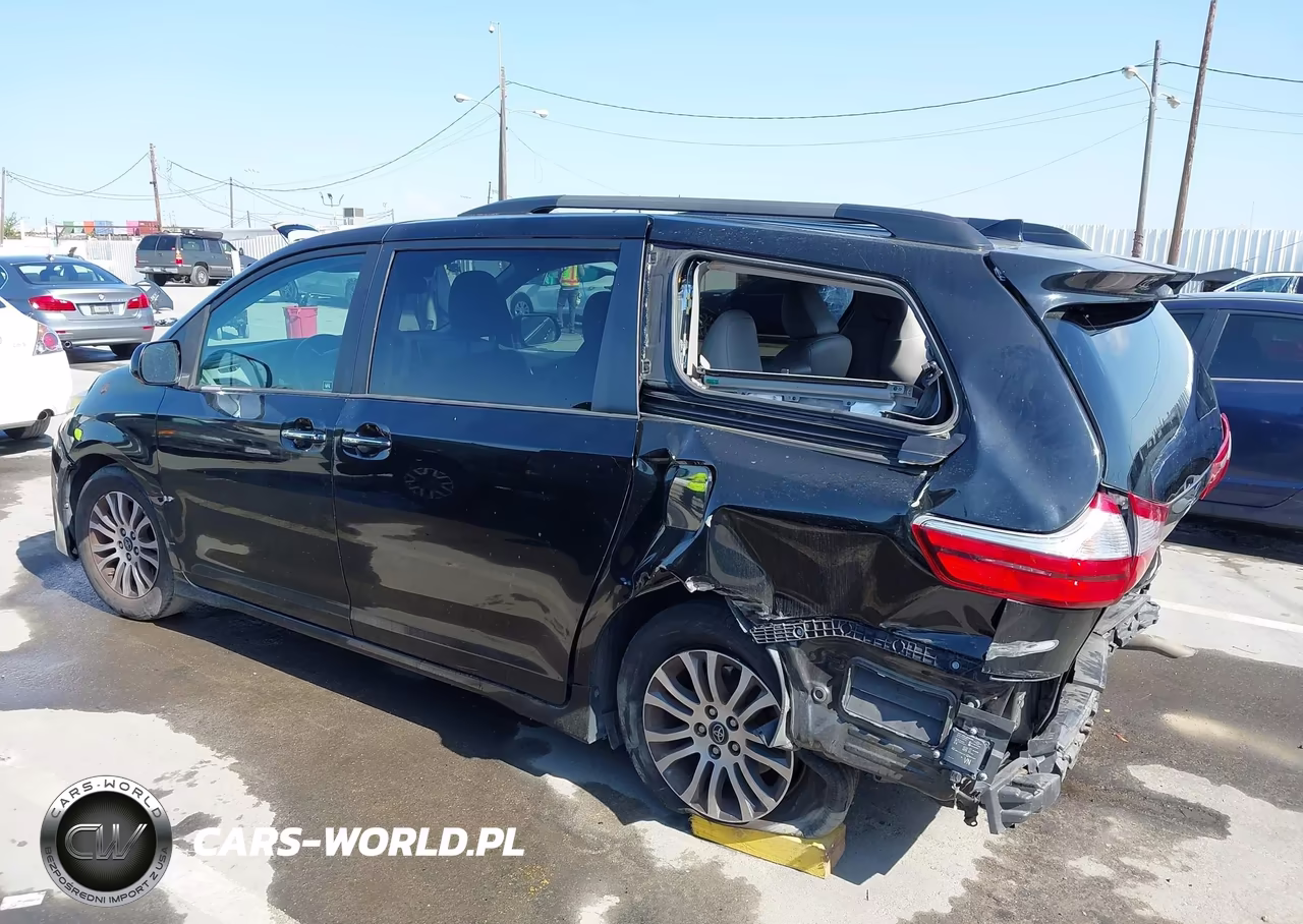 2018 Toyota Sienna Xle 8 Passenger VIN:5TDYZ3DC0JS909756 - 15