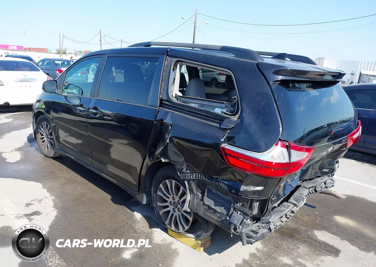 2018 Toyota Sienna Xle 8 Passenger VIN:5TDYZ3DC0JS909756 - 3