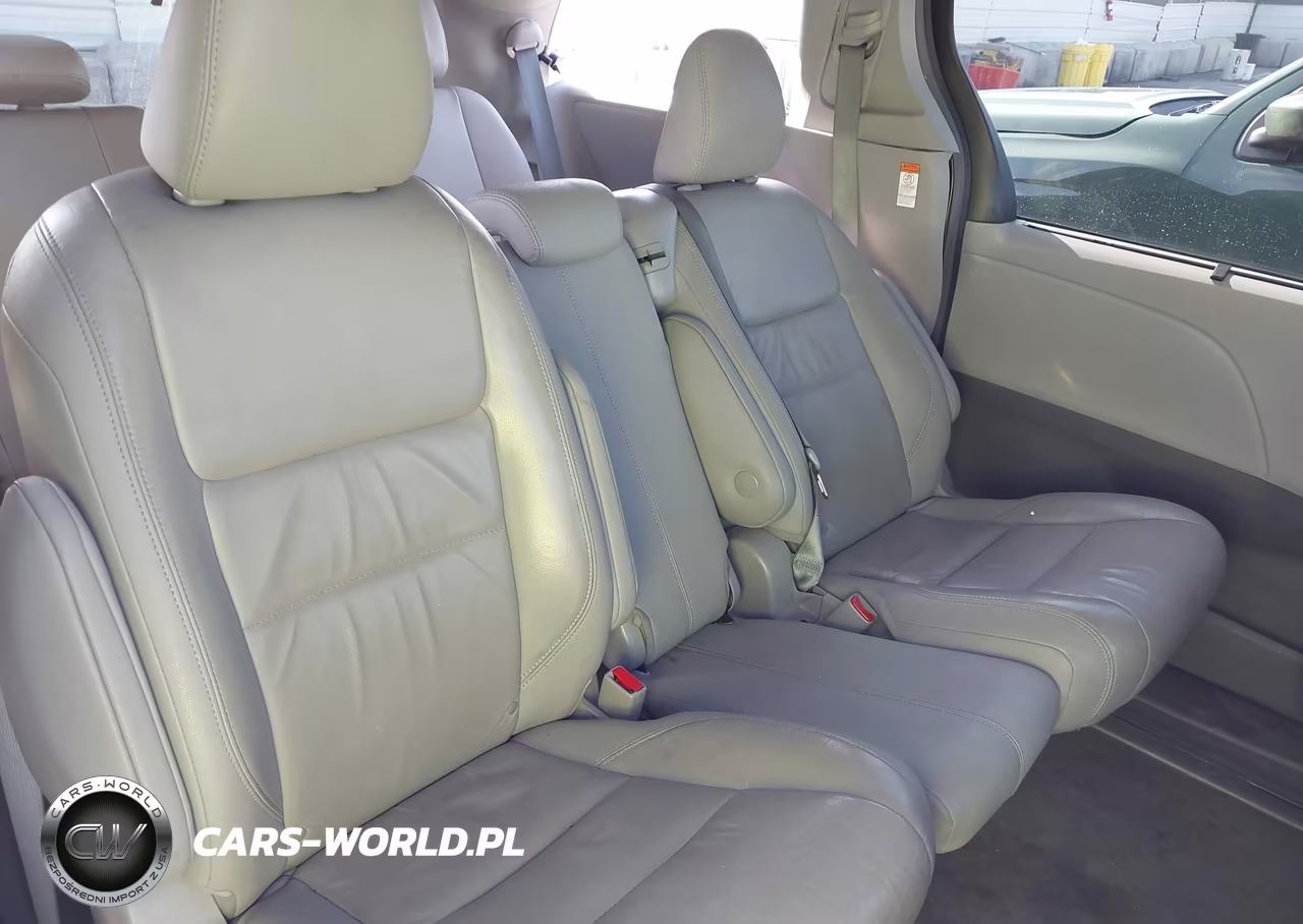 2018 Toyota Sienna Xle 8 Passenger VIN:5TDYZ3DC0JS909756 - 8