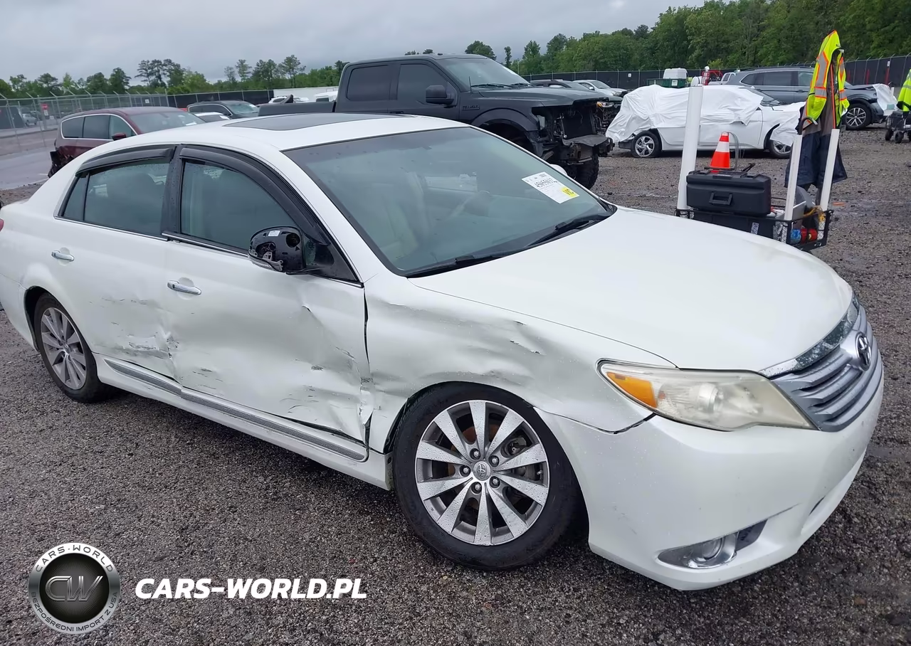 2011 Toyota Avalon Limited