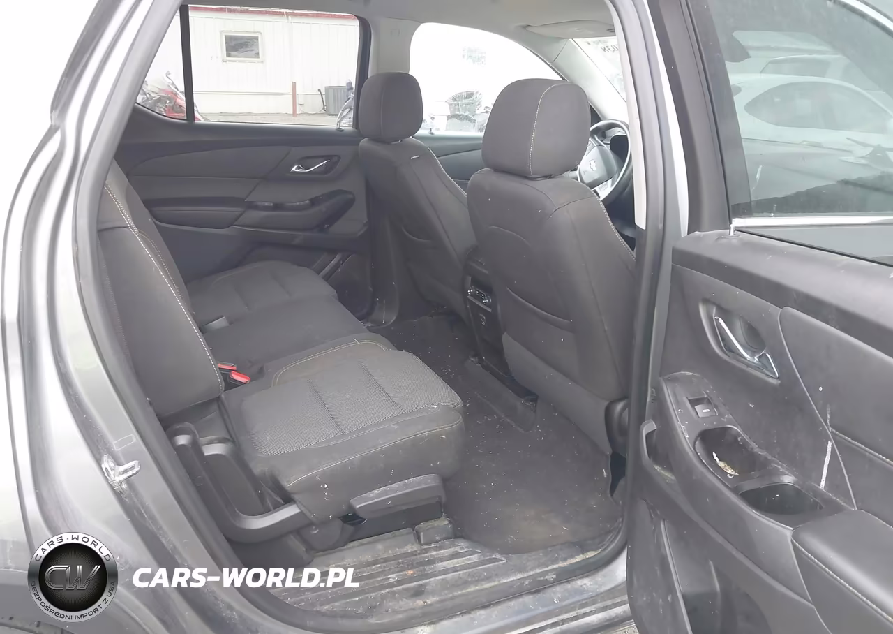 2019 Chevrolet Traverse Ls VIN:1GNERFKW8KJ242636 - 8