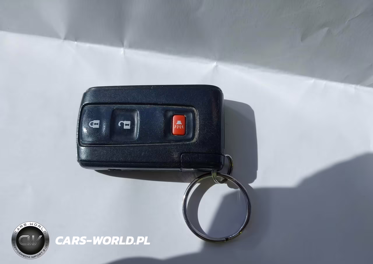 2004 Toyota Prius VIN:JTDKB20U940114201 - 11