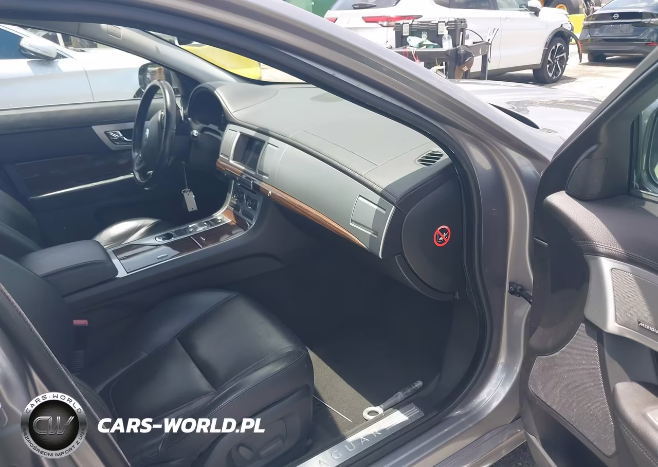 2013 Jaguar Xf V6 Sc VIN:SAJWJ0EF0D8S86770 - 5