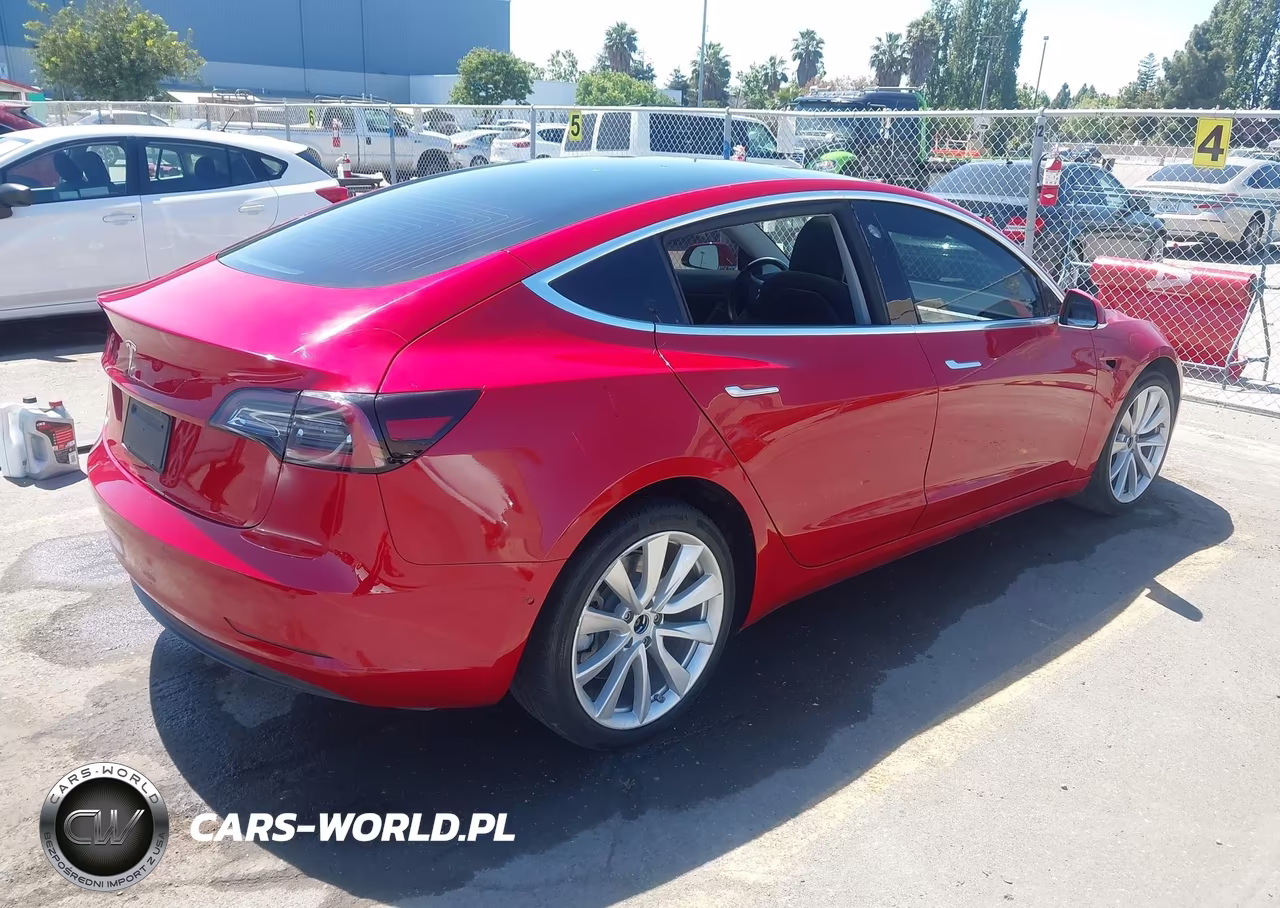 2020 Tesla Model 3 VIN:5YJ3E1EA1LF792980 - 4