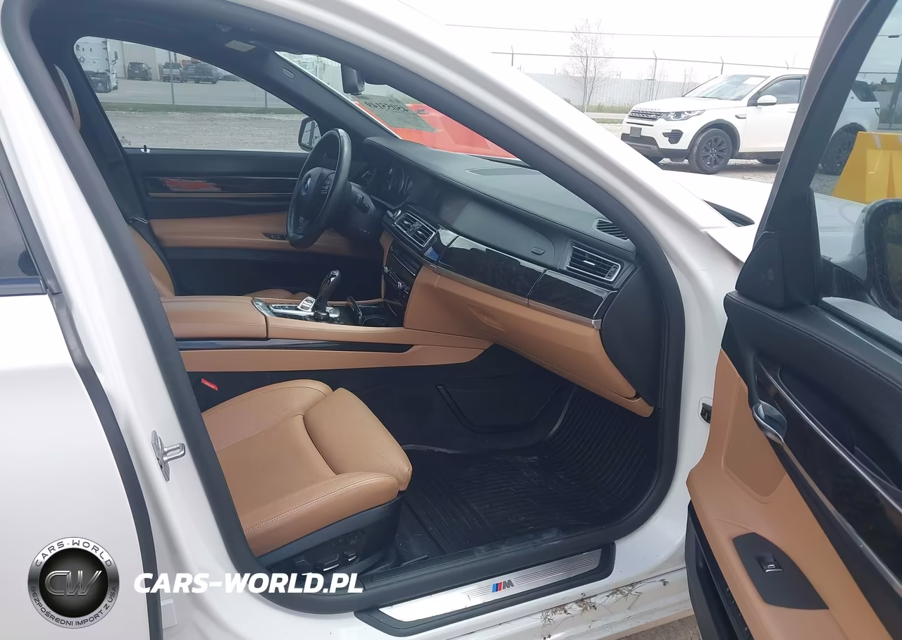 2012 BMW 750I xDrive VIN:WBAKC6C50CC396151 - 5