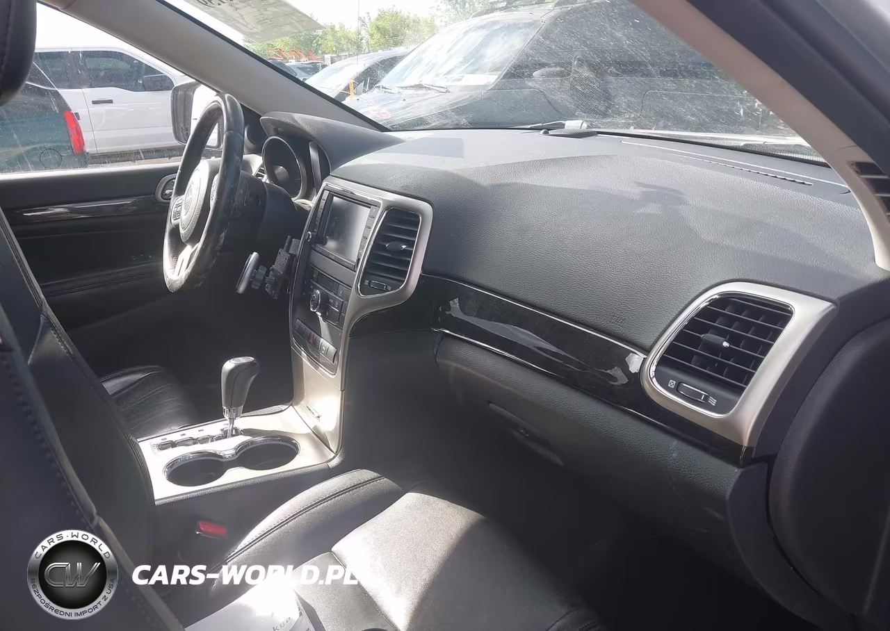 2011 Jeep Grand Cherokee Laredo VIN:1J4RR4GG3BC701490 - 5