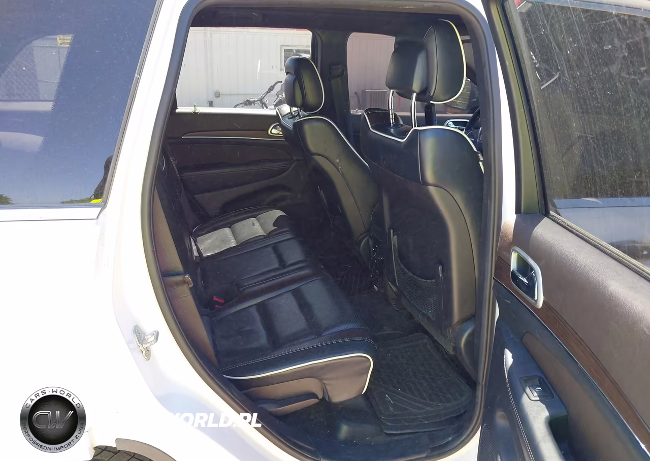 2014 Jeep Grand Cherokee Overland VIN:1C4RJFCG4EC311811 - 8