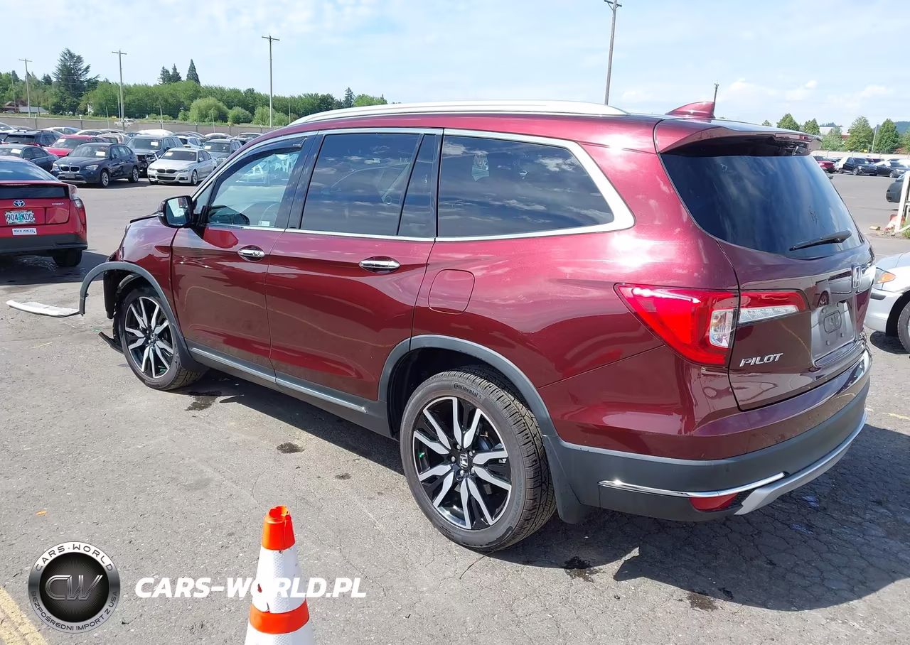 2019 Honda Pilot Touring VIN:5FNYF6H68KB039257 - 3