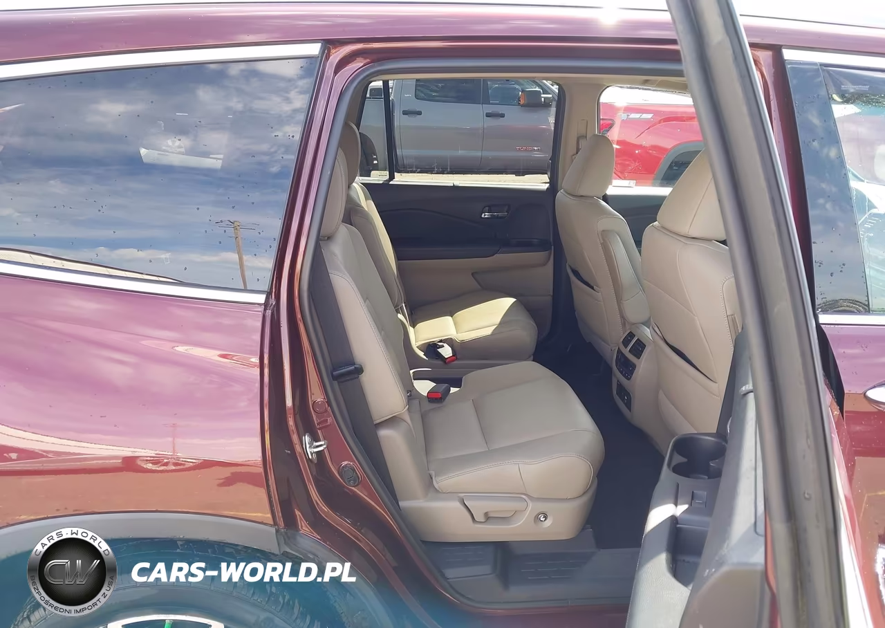 2019 Honda Pilot Touring VIN:5FNYF6H68KB039257 - 8