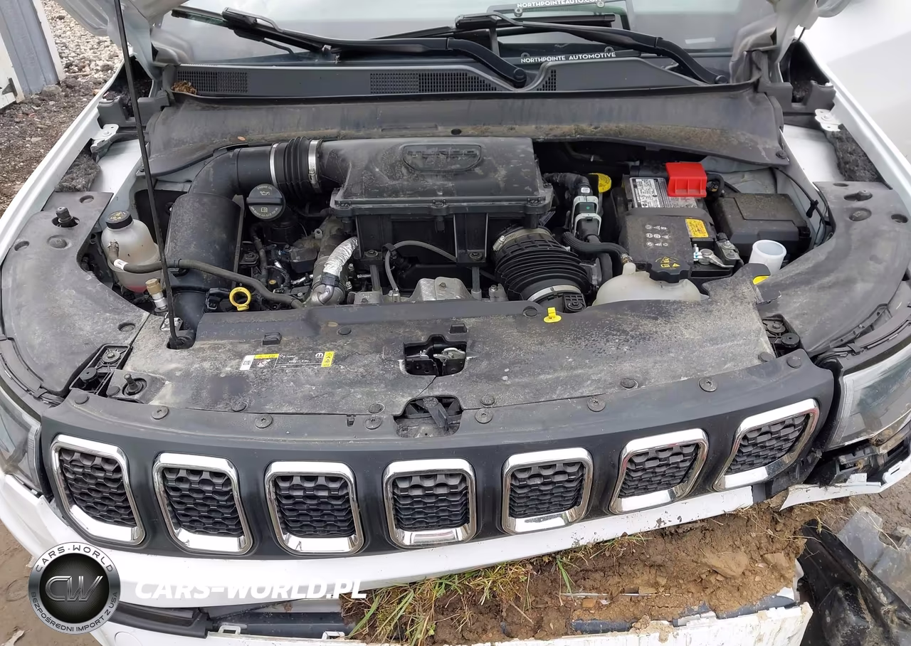 2024 Jeep Compass Latitude 4X4 VIN:3C4NJDBNXRT579906 - 10
