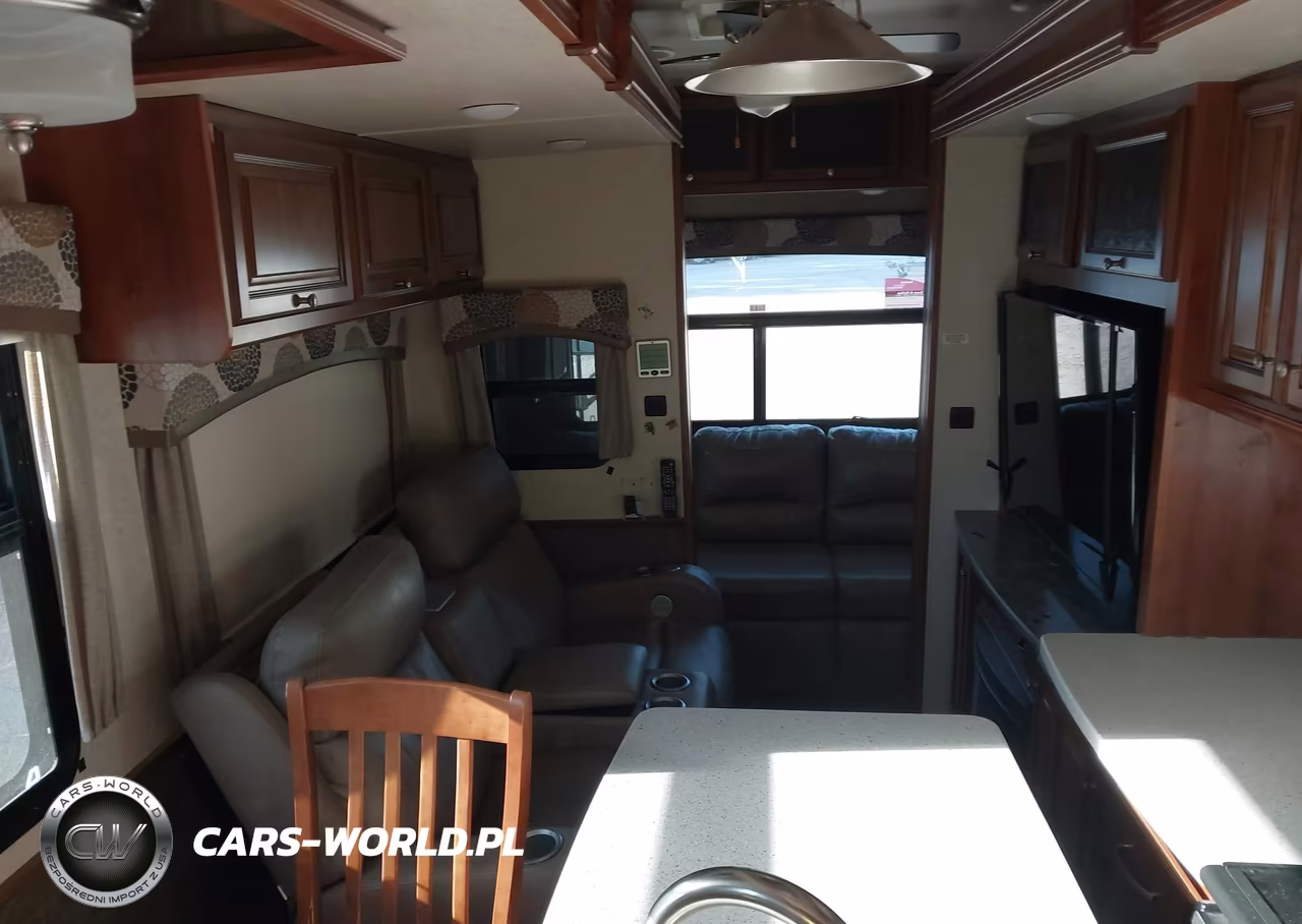 2018 Heartland Rv Other VIN:5SFBG352XJE348647 - 8