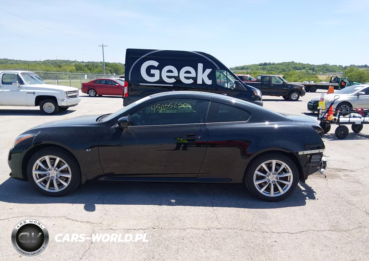 2015 Infiniti Q60 VIN:JN1CV6ELXFM890712 - 15