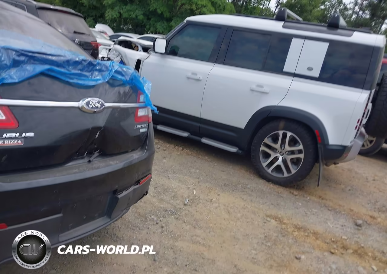 2023 Land Rover Defender 110 S VIN:SALEJ7EX4P2112924 - 14