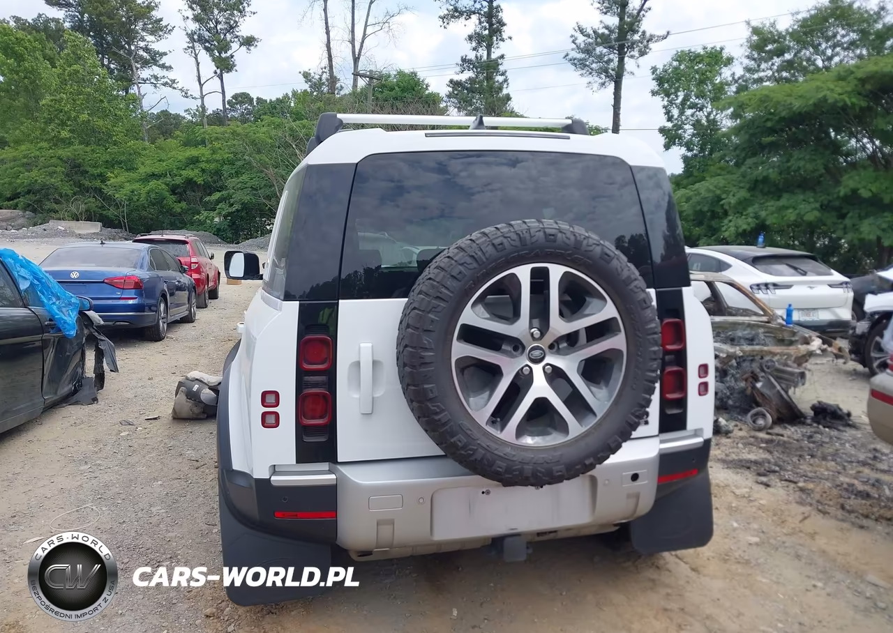 2023 Land Rover Defender 110 S VIN:SALEJ7EX4P2112924 - 16
