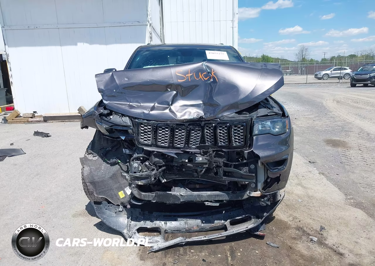 2019 Jeep Grand Cherokee Altitude 4X4 VIN:1C4RJFAG0KC546916 - 13