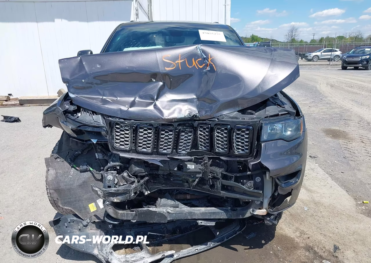 2019 Jeep Grand Cherokee Altitude 4X4 VIN:1C4RJFAG0KC546916 - 6