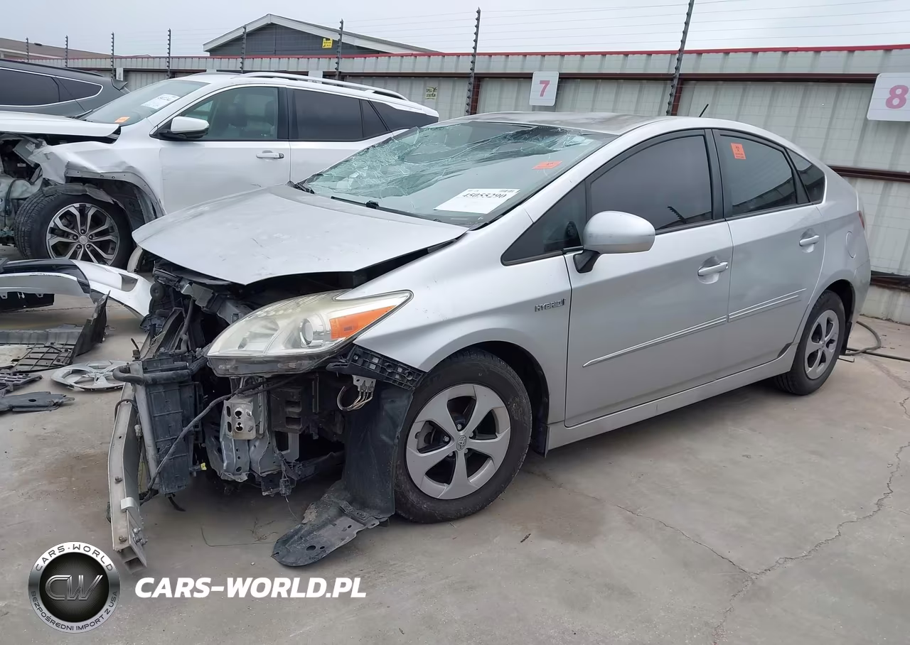 2014 Toyota Prius Three VIN:JTDKN3DU4E1748311 - 2