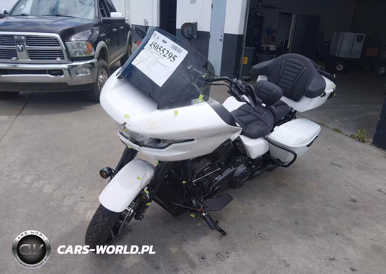 2024 Harley-Davidson Fltrx VIN:1HD1KH72XRB607429 - 2