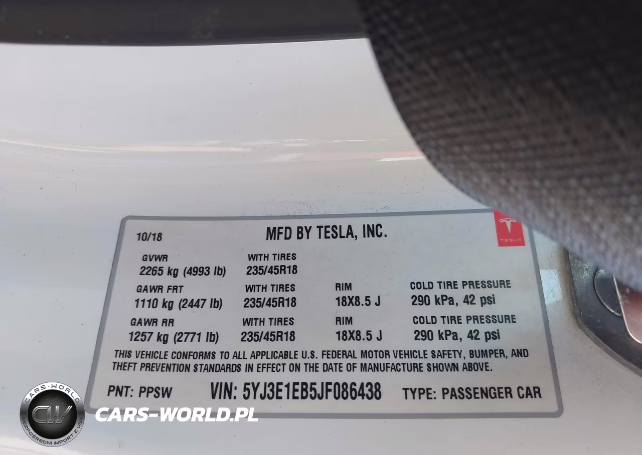 2018 Tesla Model 3 Long Range-Performance VIN:5YJ3E1EB5JF086438 - 9