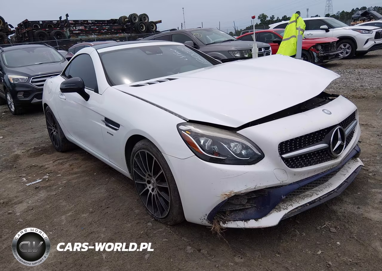 2017 Mercedes-Benz Amg Slc 43 – zdjęcie 1 z 17