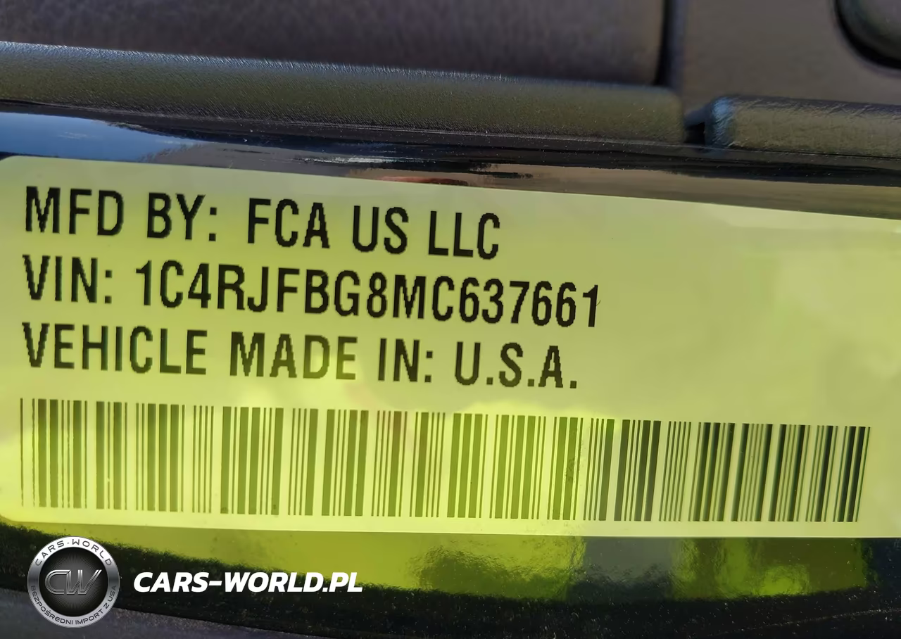 2021 Jeep Grand Cherokee Limited 4X4 VIN:1C4RJFBG8MC637661 - 9
