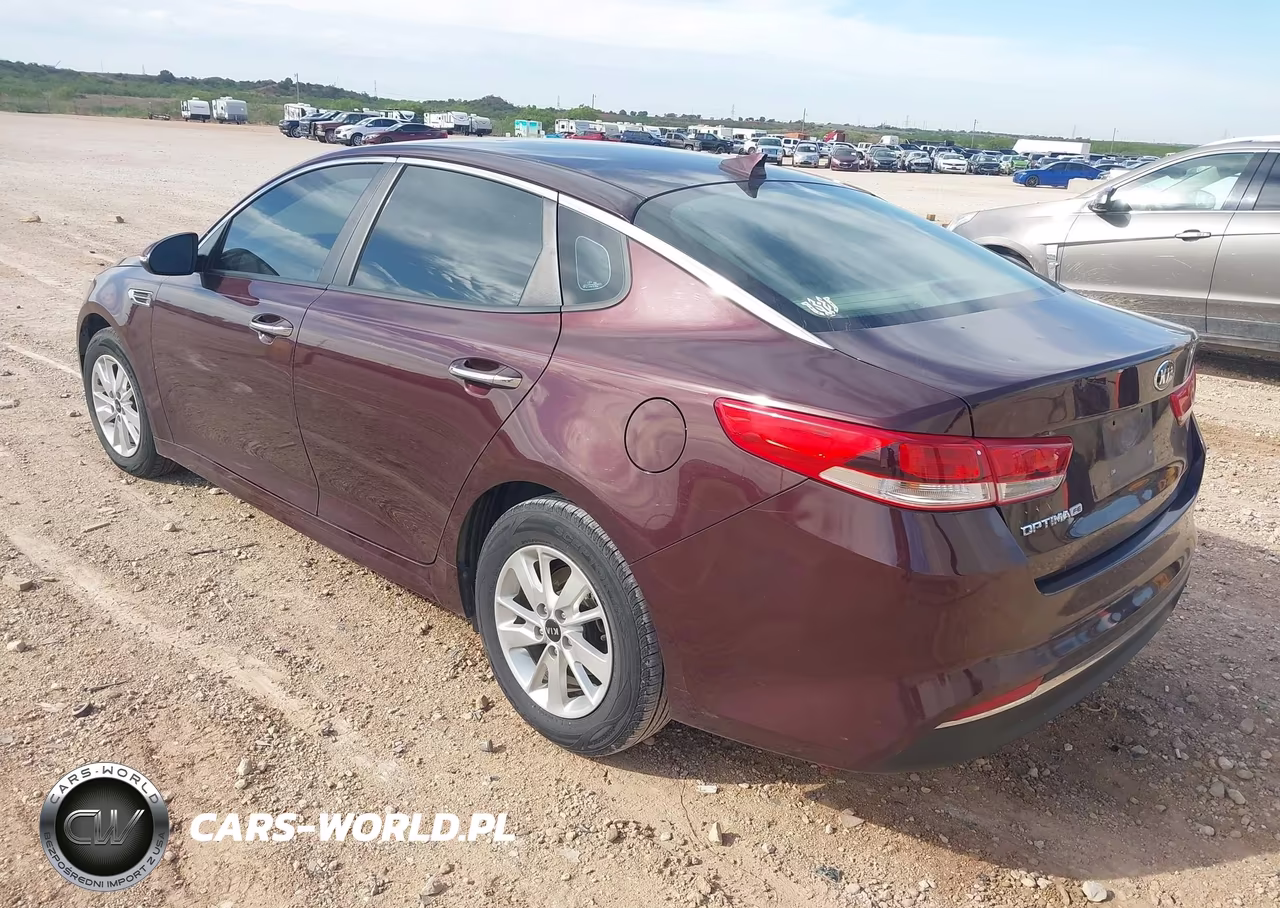 2017 Kia Optima Lx VIN:5XXGT4L36HG136467 - 3