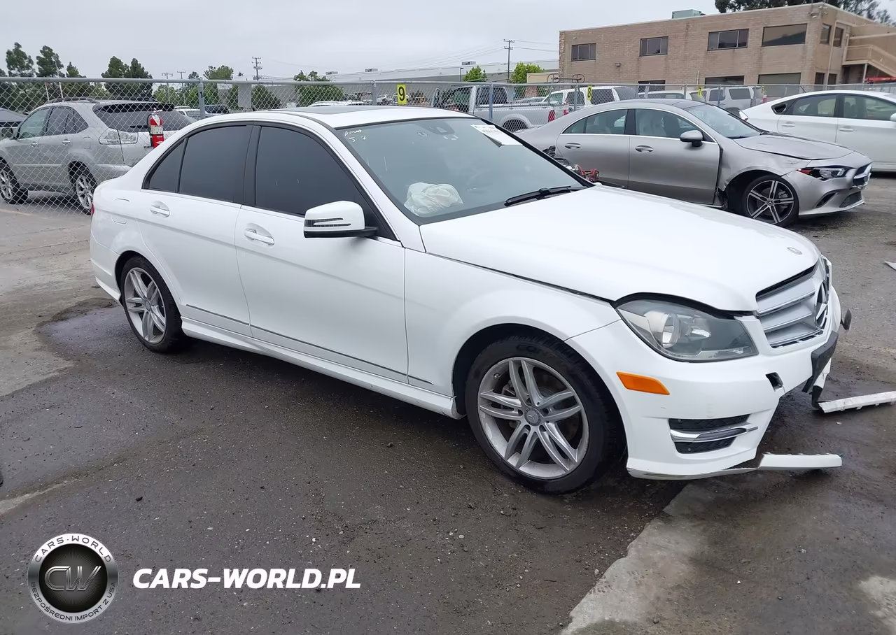 2013 Mercedes-Benz C 250 Sport