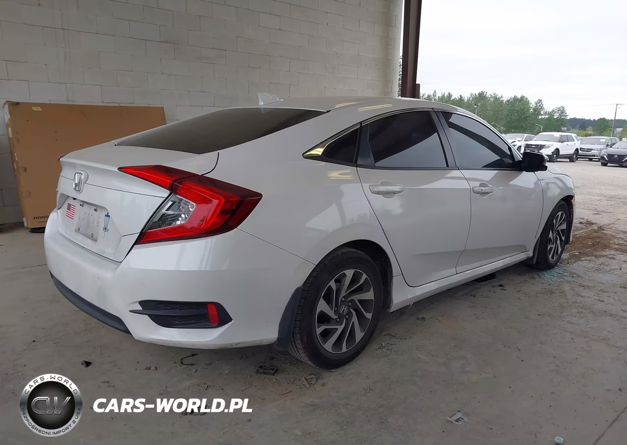 2017 Honda Civic Ex VIN:2HGFC2F7XHH525576 - 4
