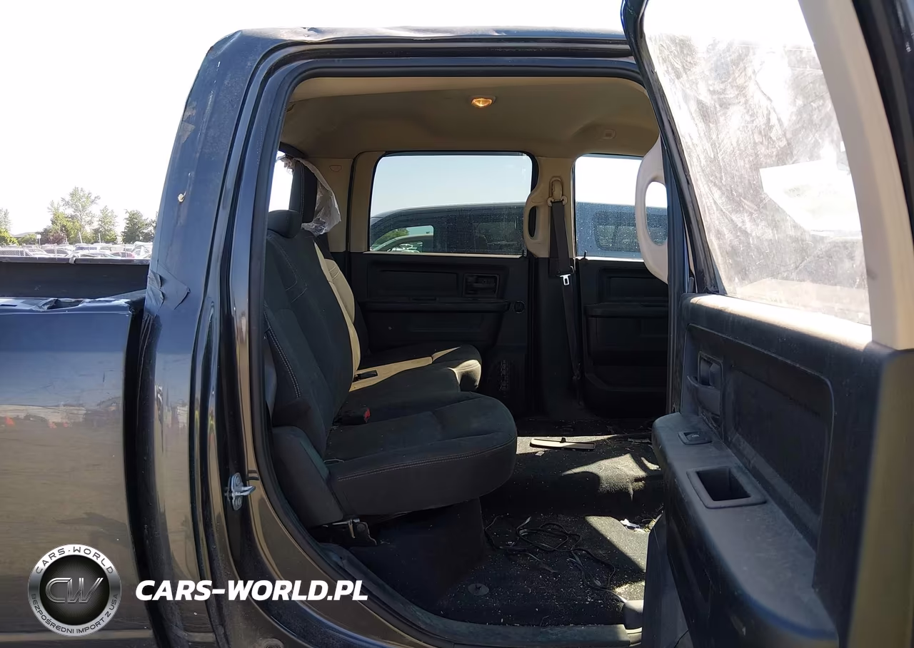 2020 Ram 2500 Tradesman 4X4 6'4 Box VIN:3C6UR5CLXLG174286 - 8
