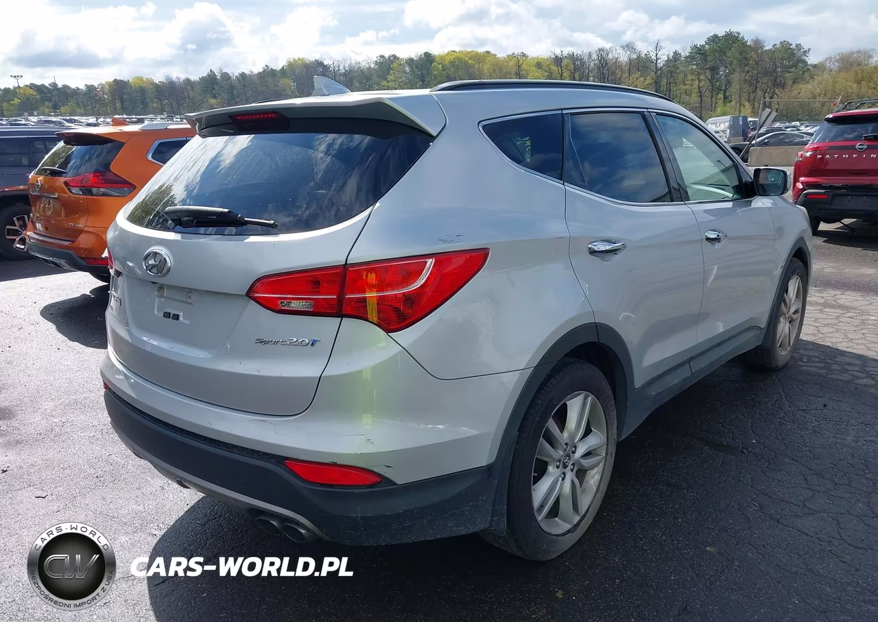 2014 Hyundai Santa Fe Sport 2.0L Turbo VIN:5XYZU3LA5EG167344 - 4