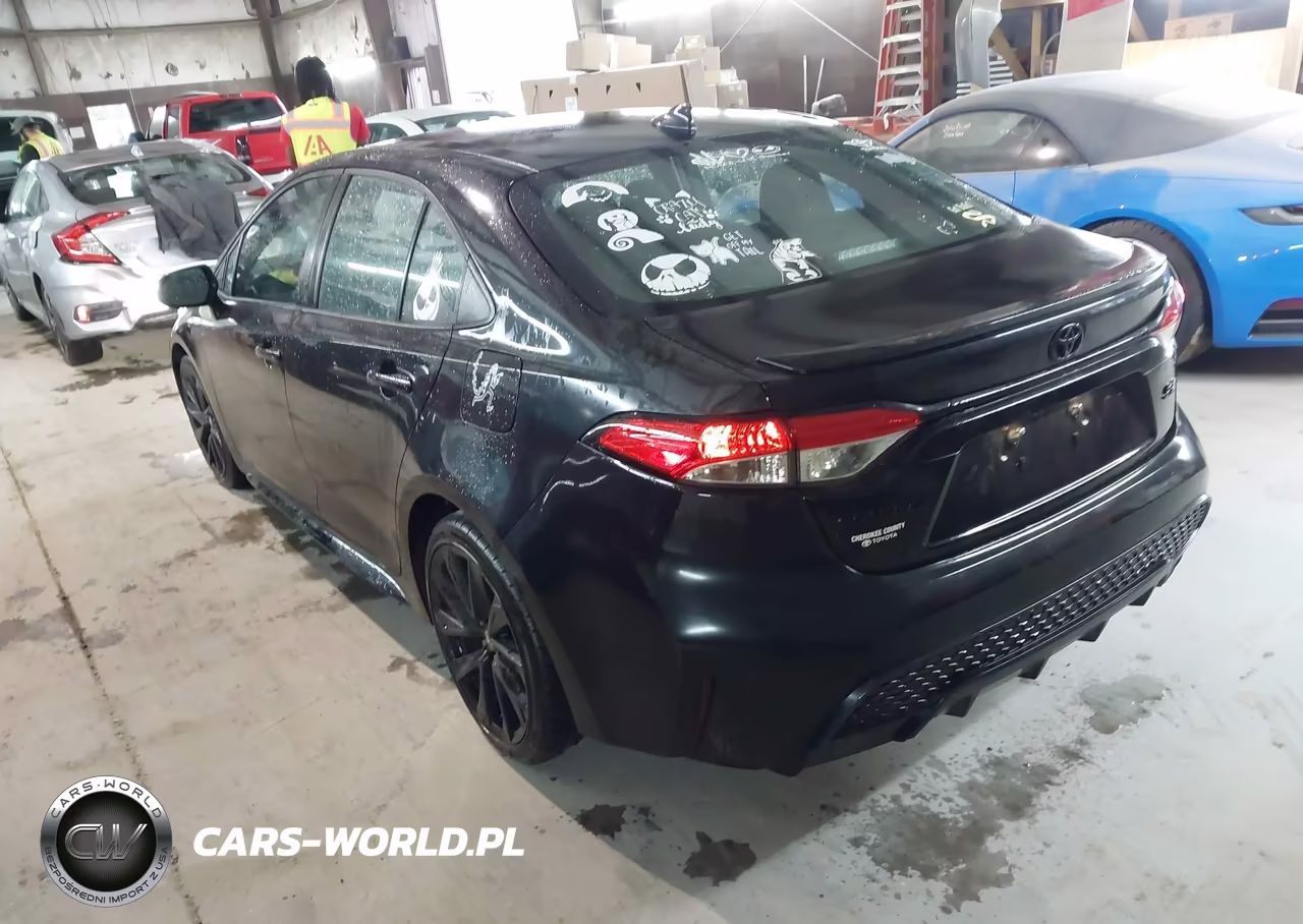 2021 Toyota Corolla Se Nightshade Edition VIN:5YFS4MCE5MP058256 - 3