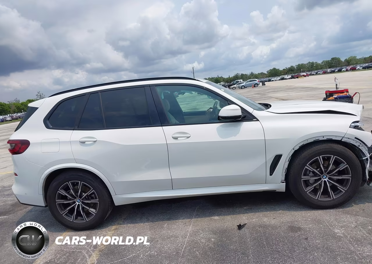2022 BMW X5 xDrive40I VIN:5UXCR6C00N9K49370 - 14