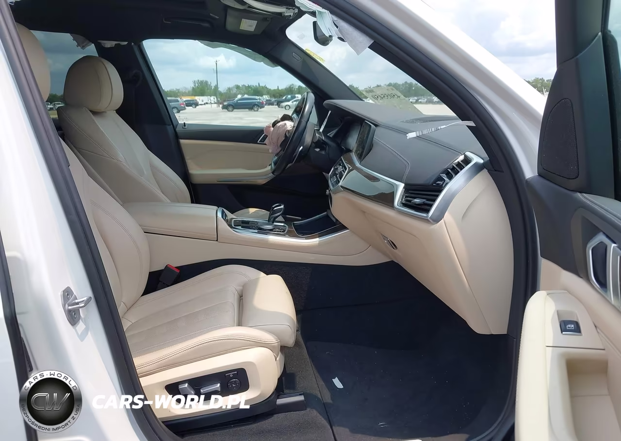 2022 BMW X5 xDrive40I VIN:5UXCR6C00N9K49370 - 5