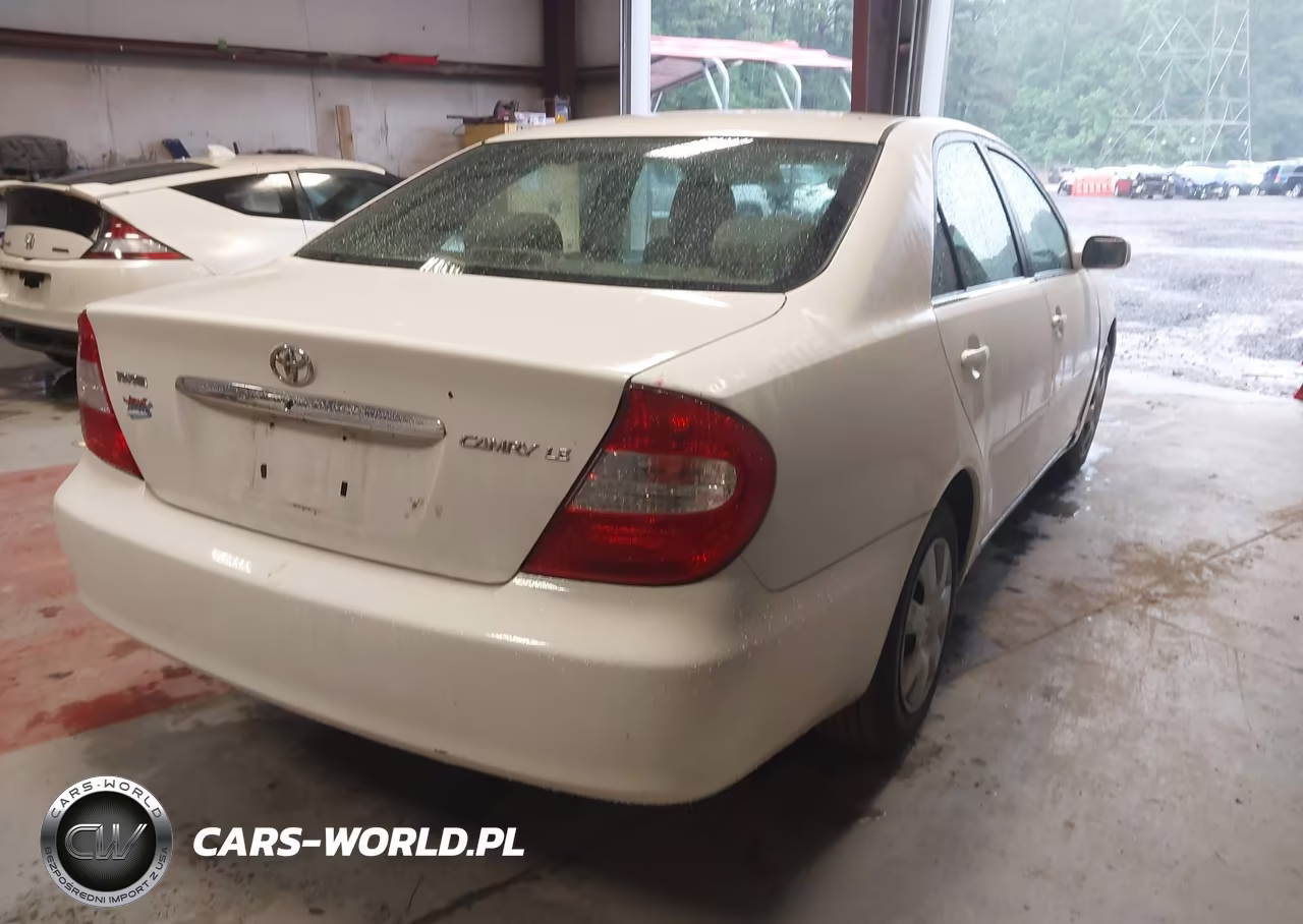 2003 Toyota Camry Le VIN:4T1BE32K13U245179 - 4