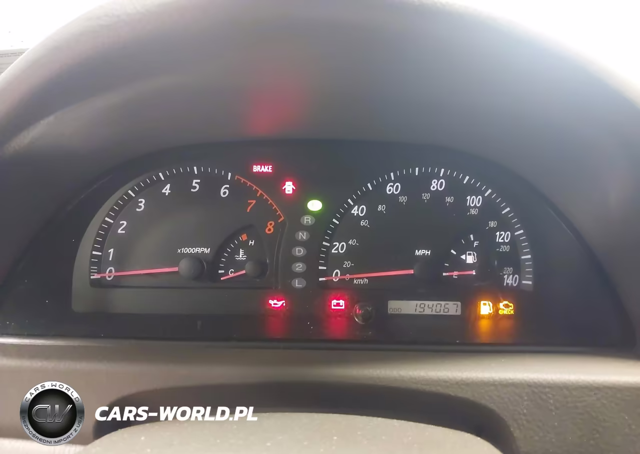 2003 Toyota Camry Le VIN:4T1BE32K13U245179 - 7