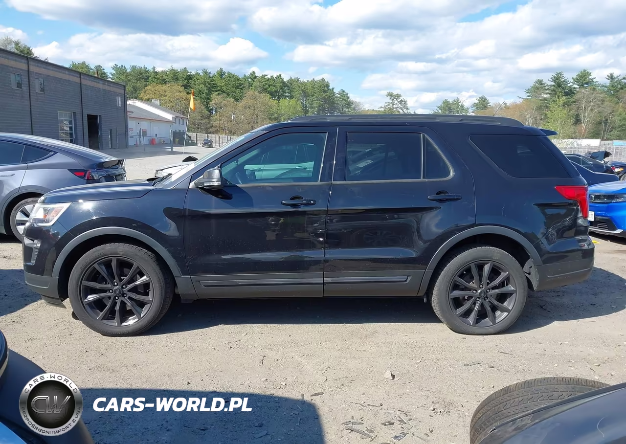 2019 Ford Explorer Xlt VIN:1FM5K8D88KGA48138 - 14