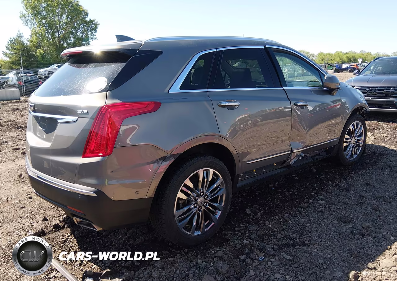 2017 Cadillac Xt5 Premium Luxury VIN:1GYKNERS7HZ311809 - 4