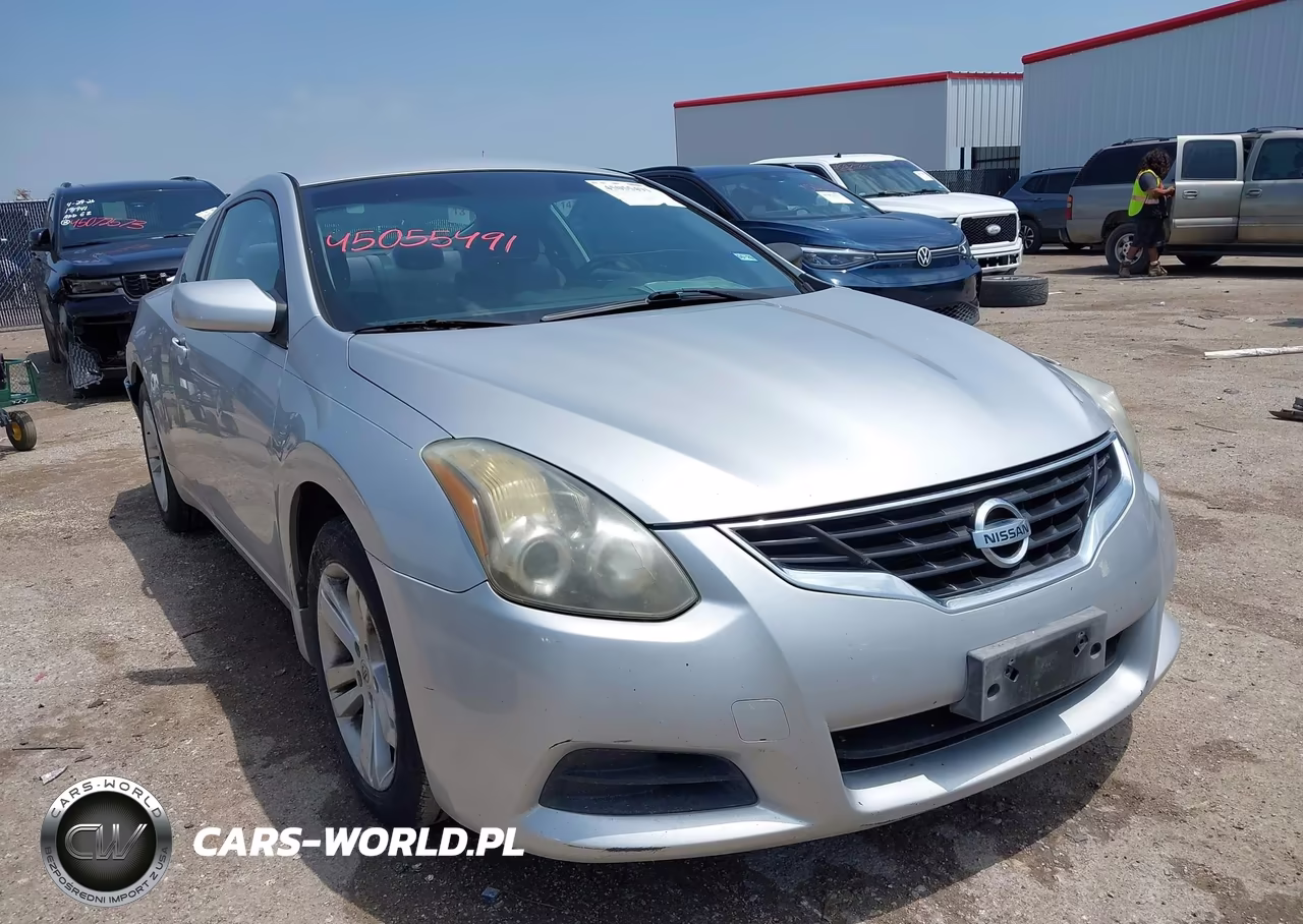 2013 Nissan Altima 2.5 S – zdjęcie 1 z 16